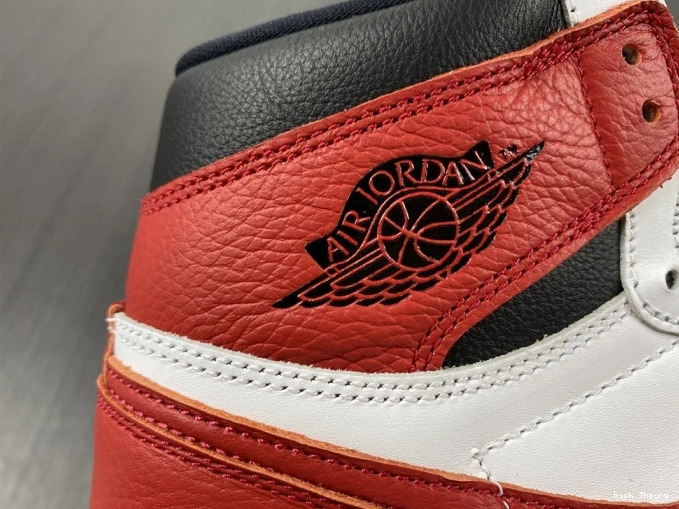 Kicked Out Shoe Store Jordan OG 555088-161 Heritage High Retro 1 0725